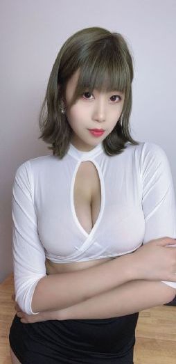 老太av_720迅雷电影在线