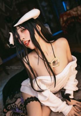 楼上的上瘾女士_DVD神马影院手机在线